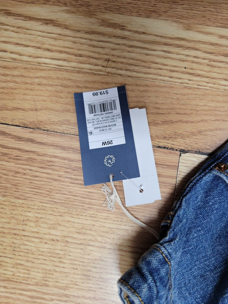 NEW UNIVERSAL SHORTS