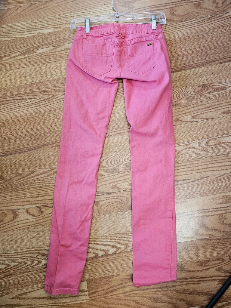 Write a great marketing headline for your item here !!