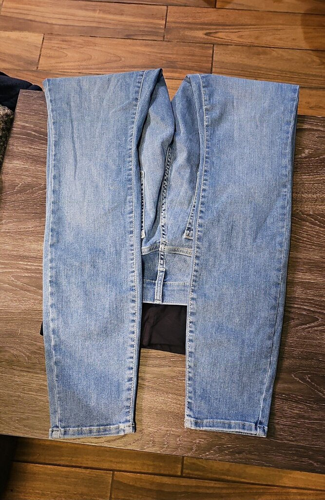 GAP JEANS