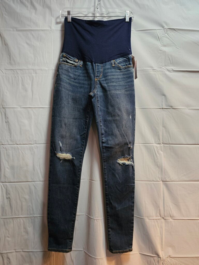 GAP maternity JEANS