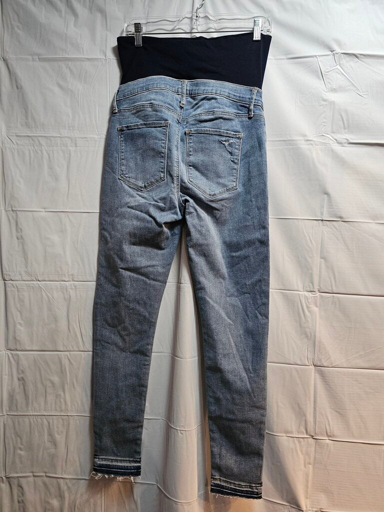 New GAP Maternity JEANS