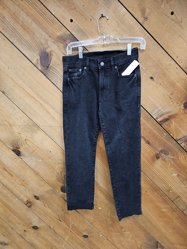 NEW GAP JEANS