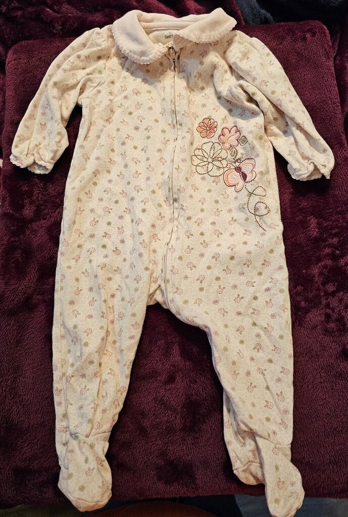 First Moments Sleeper