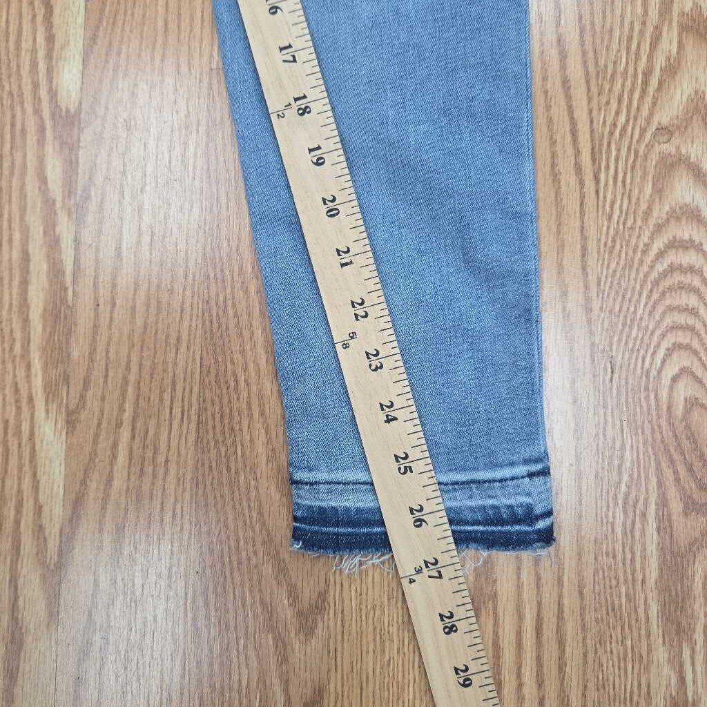New GAP Maternity JEANS