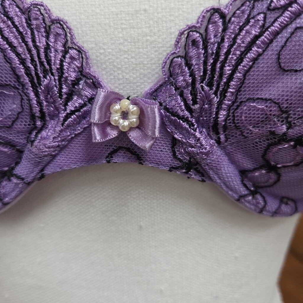 Fredericks of Hollywood Bra