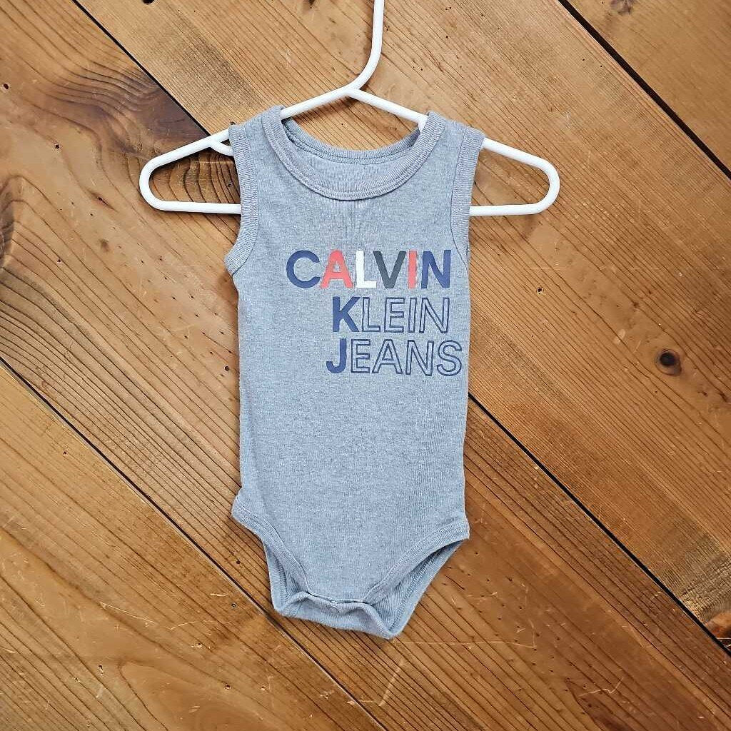 Calvin Klein Oneise
