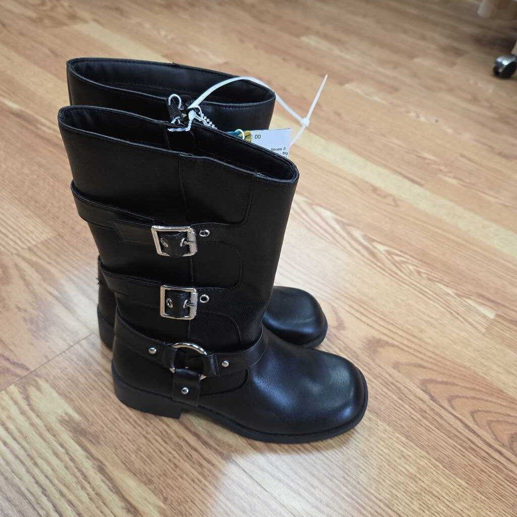 New Art Class Boots