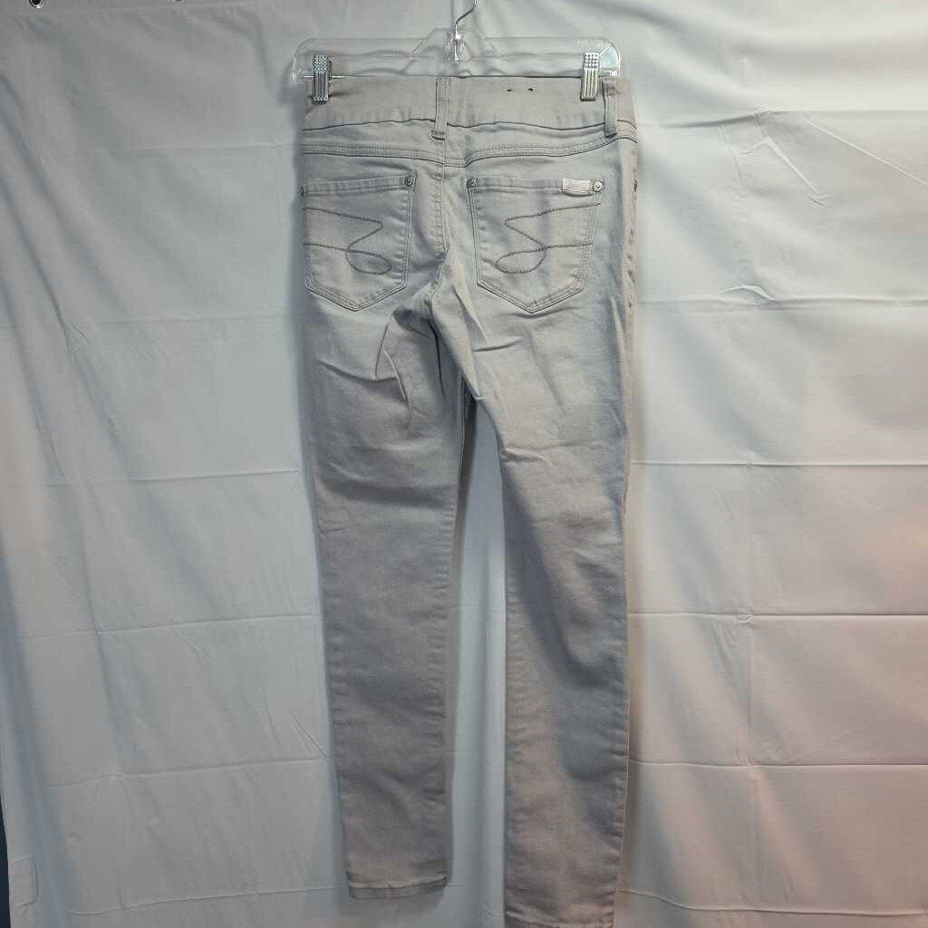 Seven Jeans