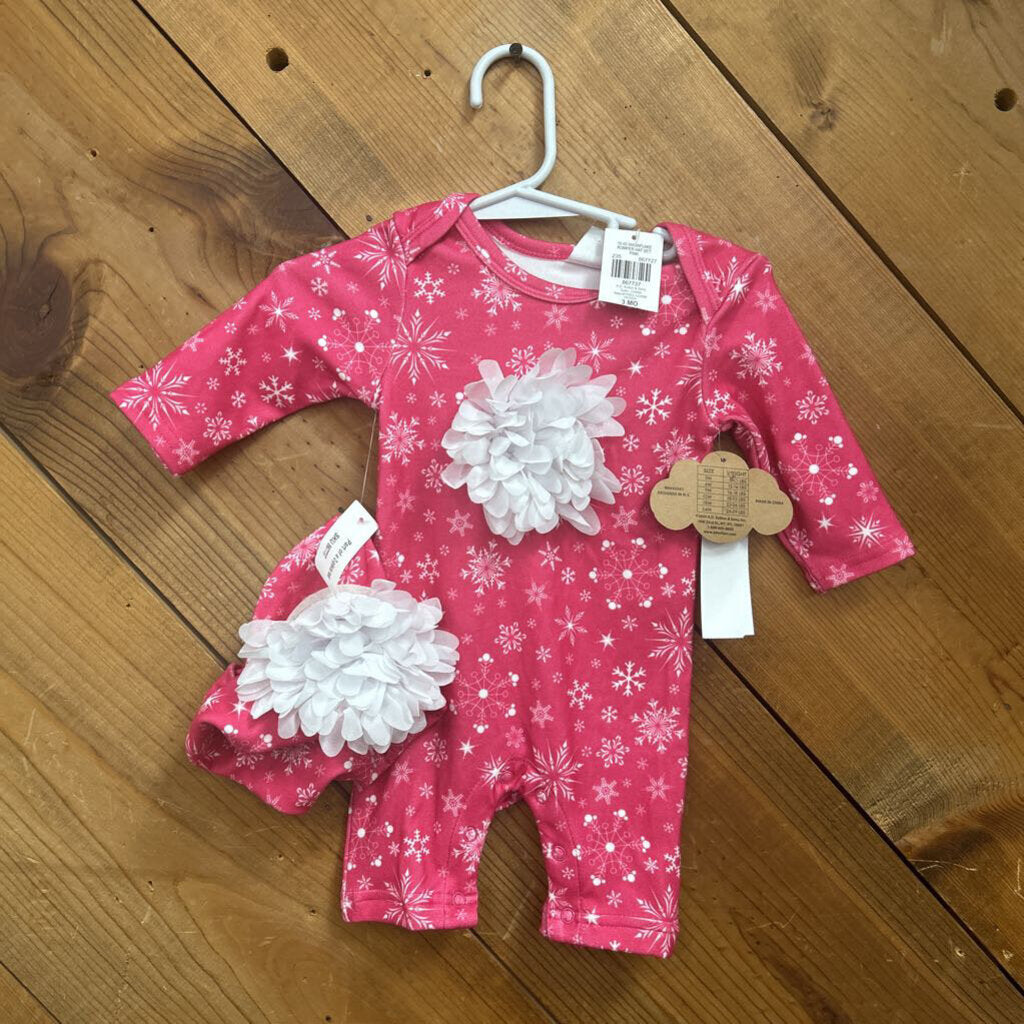 New Baby Essentials Crackerbarrell Exclusive 2pc Set