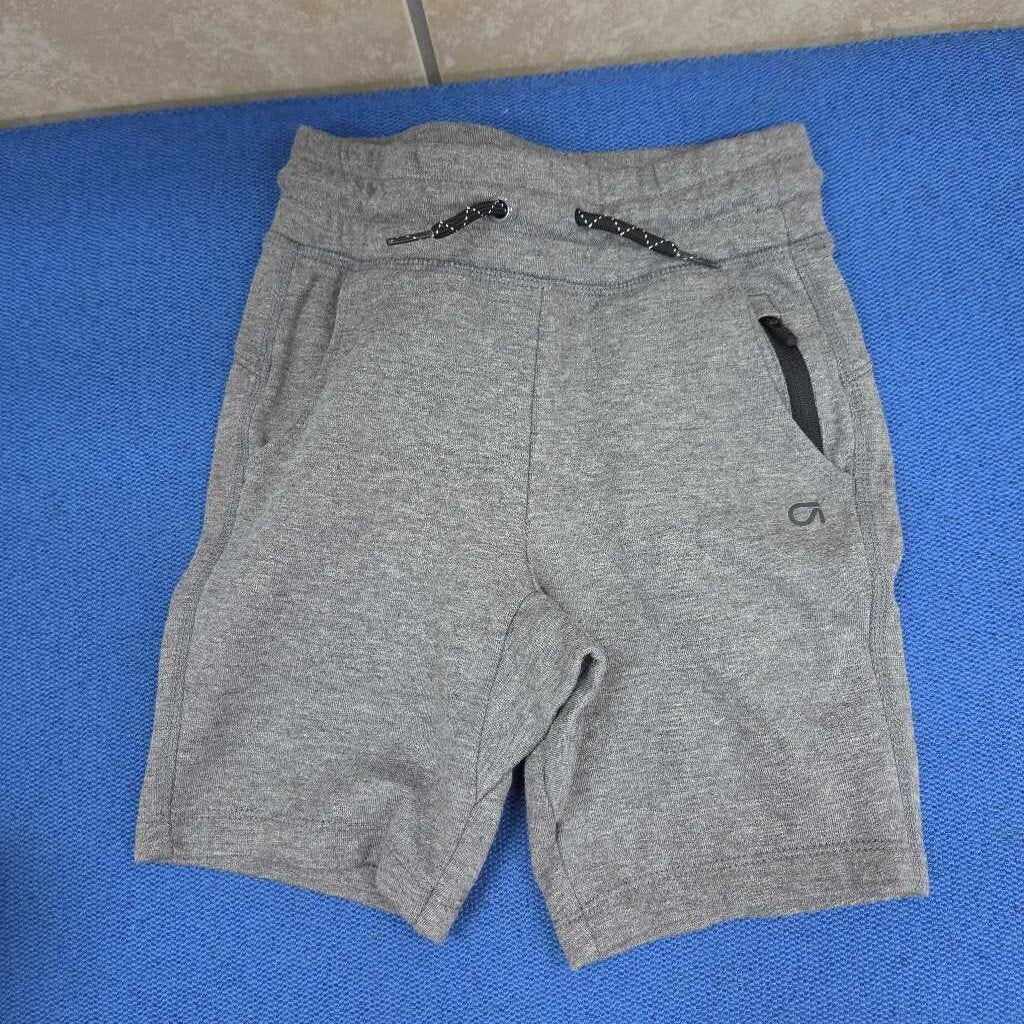 New Gap Fit Shorts