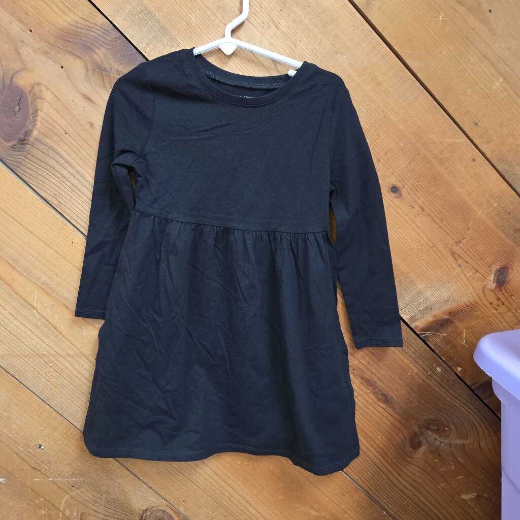 New Old Navy Dress