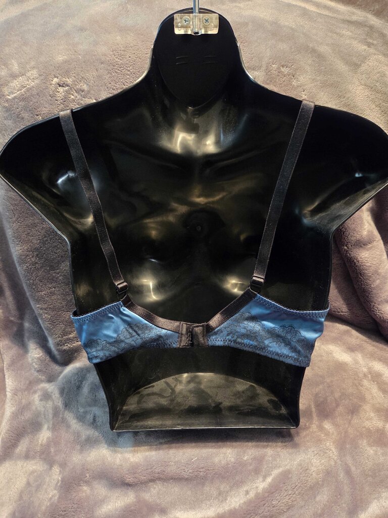 New Chantelle Bra