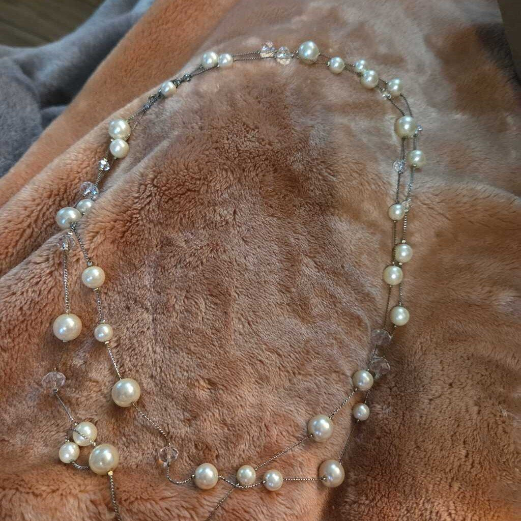 Vintage Faux Pearl and Crystal Bead Necklace
