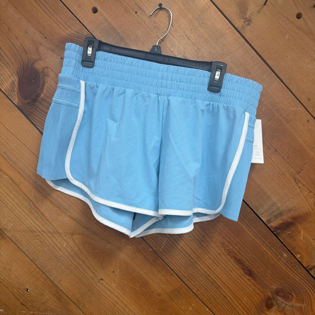 NEW ALL IN MOTION SHORTS