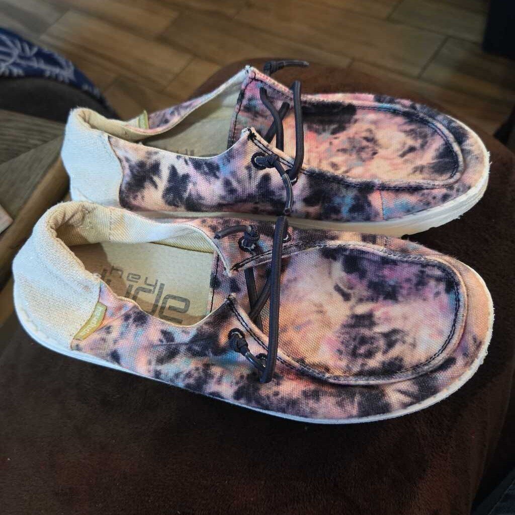 Hey Dude Shoes
