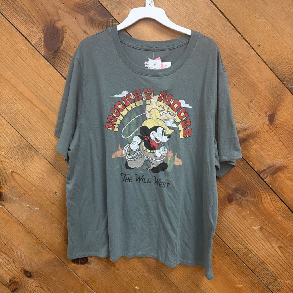 New Disney Mickey Mouse Shirt