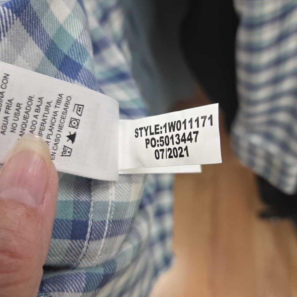 Vineyard Vines Shirt