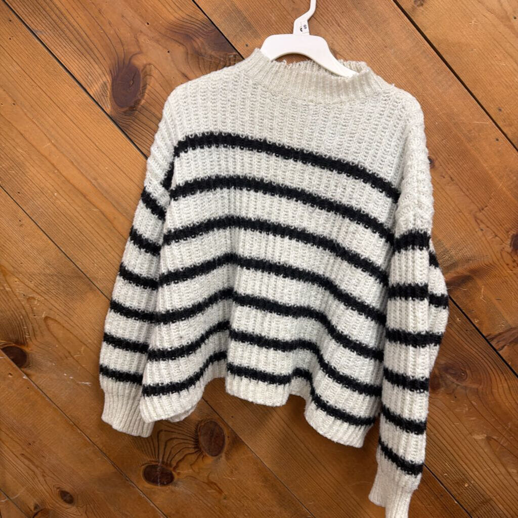 Sadie & Sage Sweater