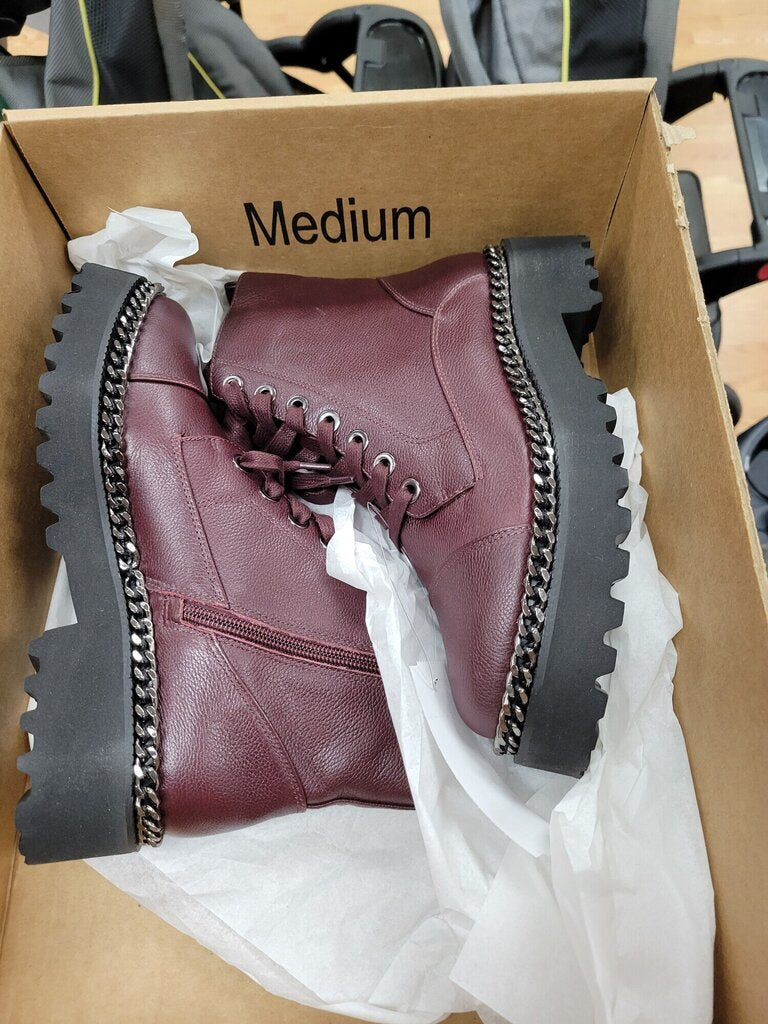 NEW VINCE CAMUTO COMBAT