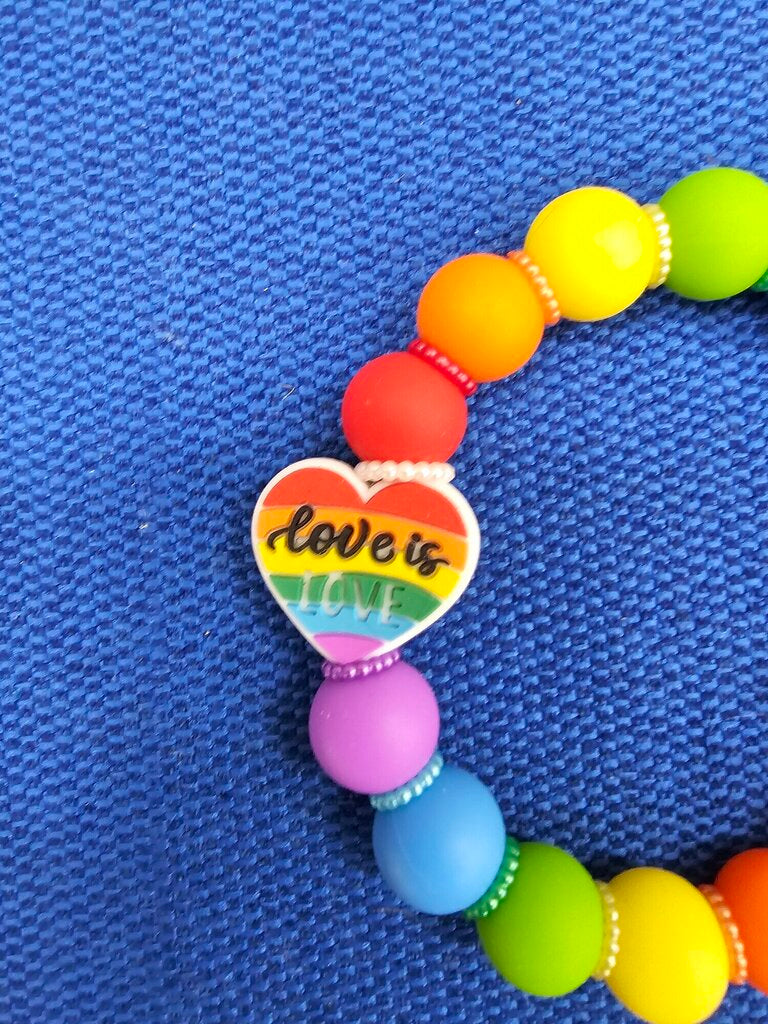 LOVE IS LOVE WRISTLET