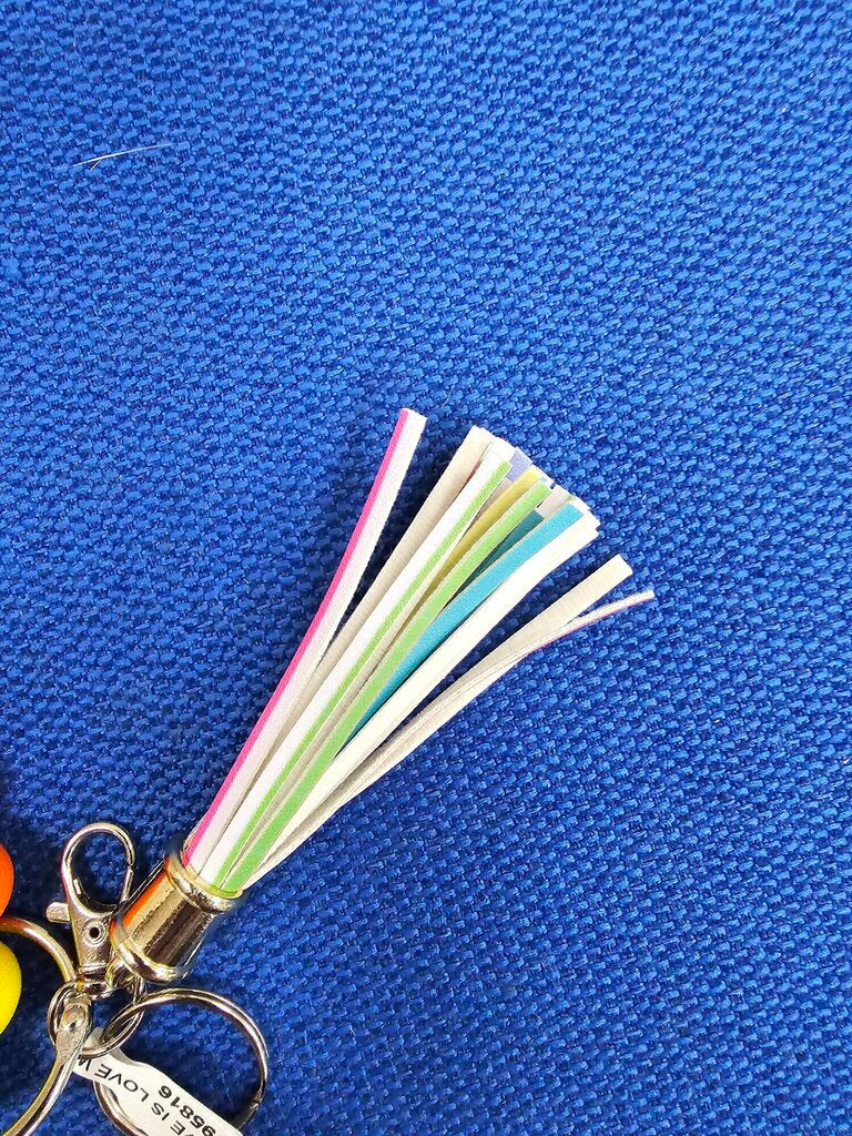 LOVE IS LOVE WRISTLET