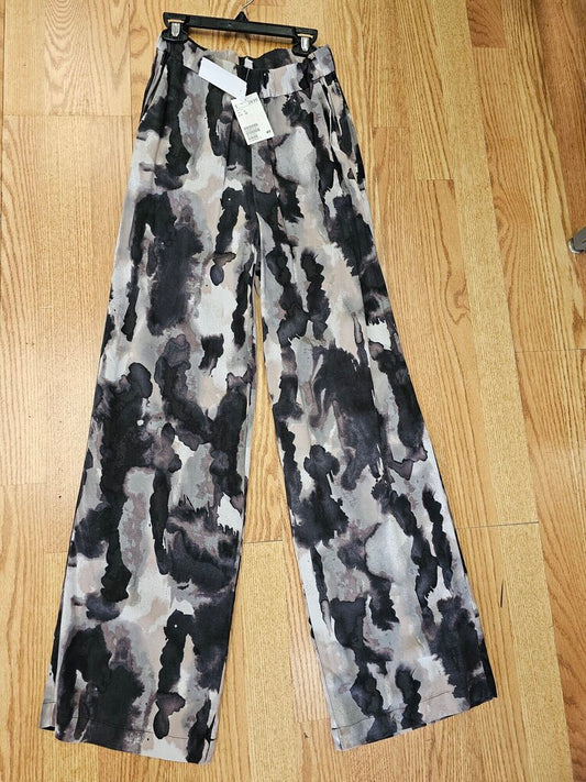 NEW H&M DIVIDED PANTS