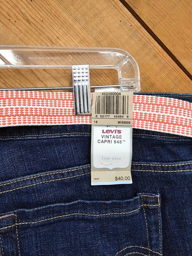 NEW LEVI CAPRI