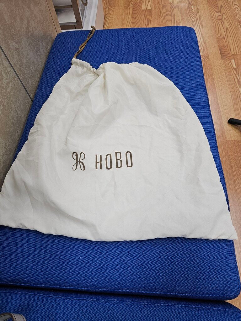 HOBO PURSE
