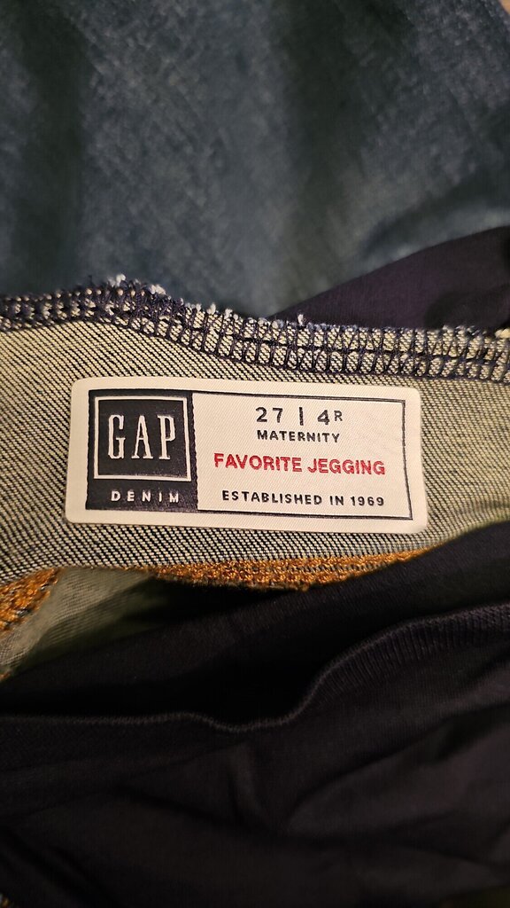 GAP JEANS