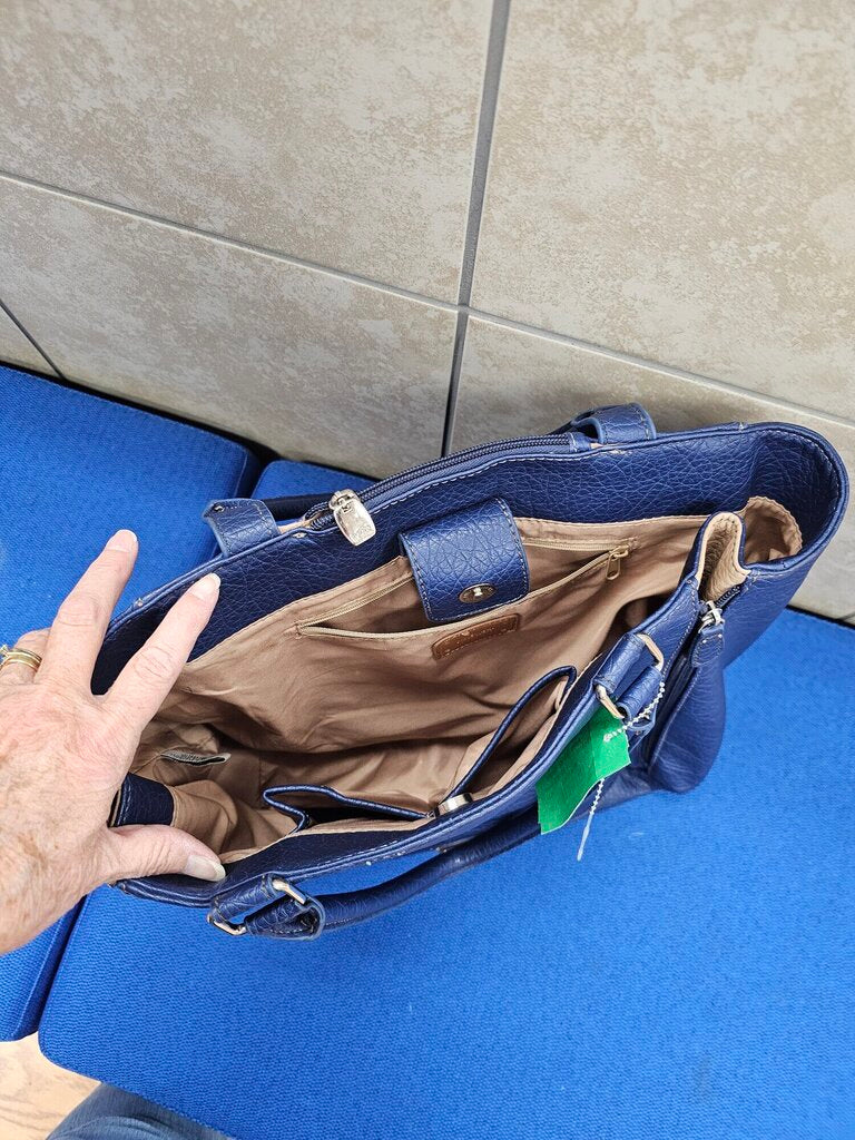 SIMPLY VERA PURSE
