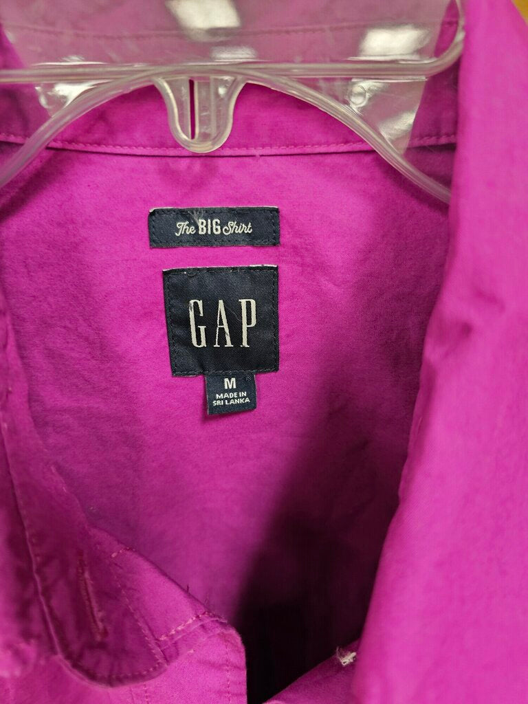 NEW GAP SHIRT
