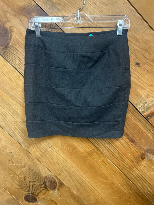 B. Wear Skirt