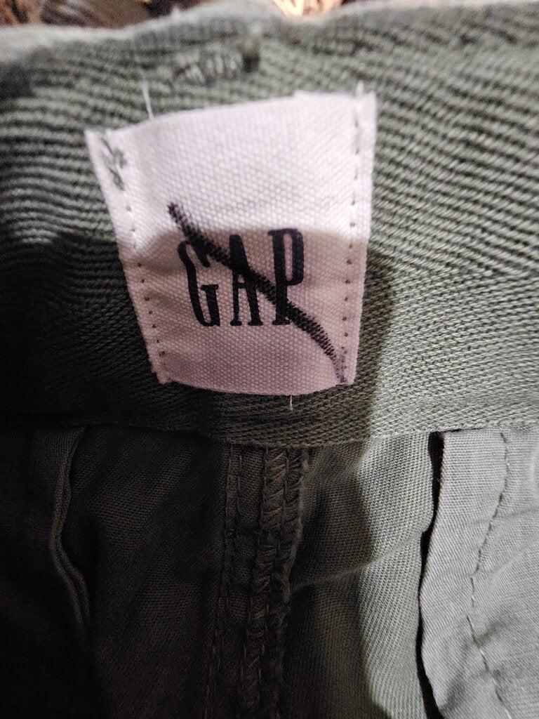 New Gap Shorts