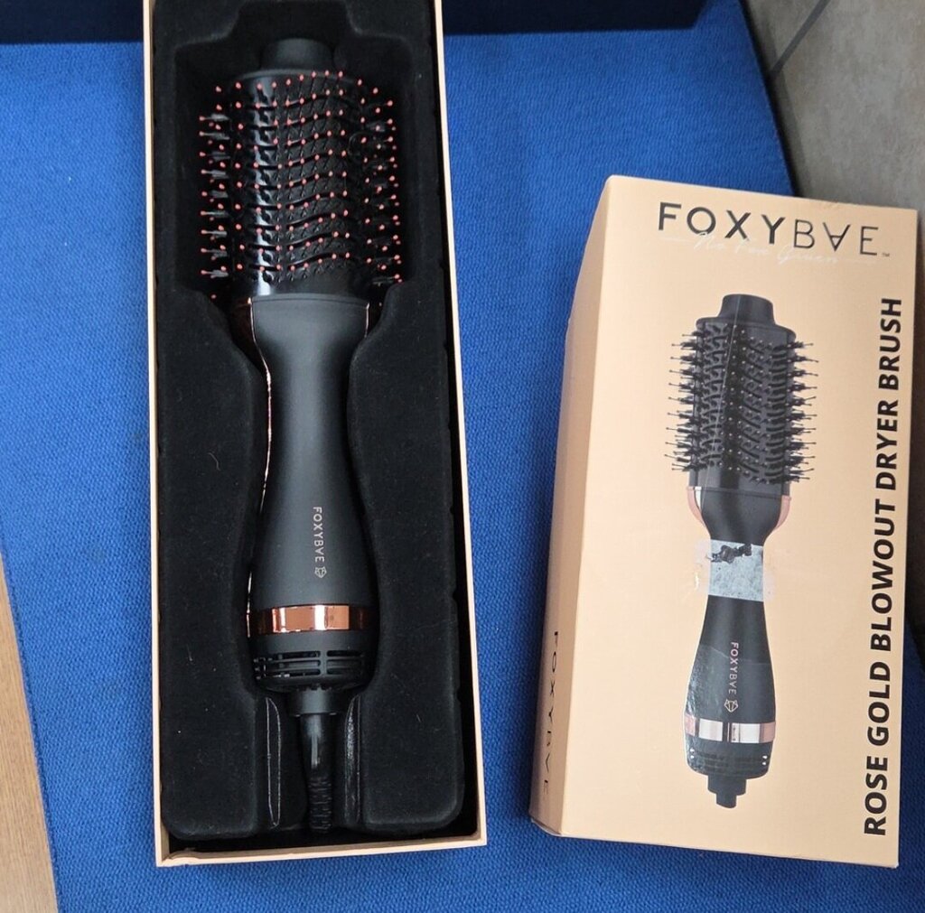 FoxyBae Rose Gold Blowout Dryer Brush