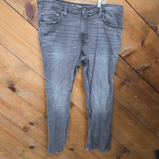 GOODFELLOW JEANS