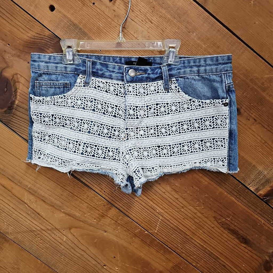 FOREVER 21 SHORTS