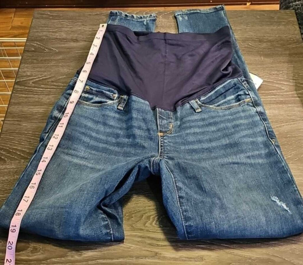 New GAP maternity JEANS