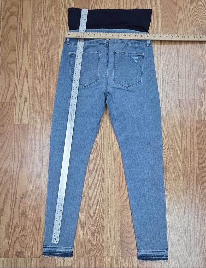 Nrw GAP Maternity JEANS