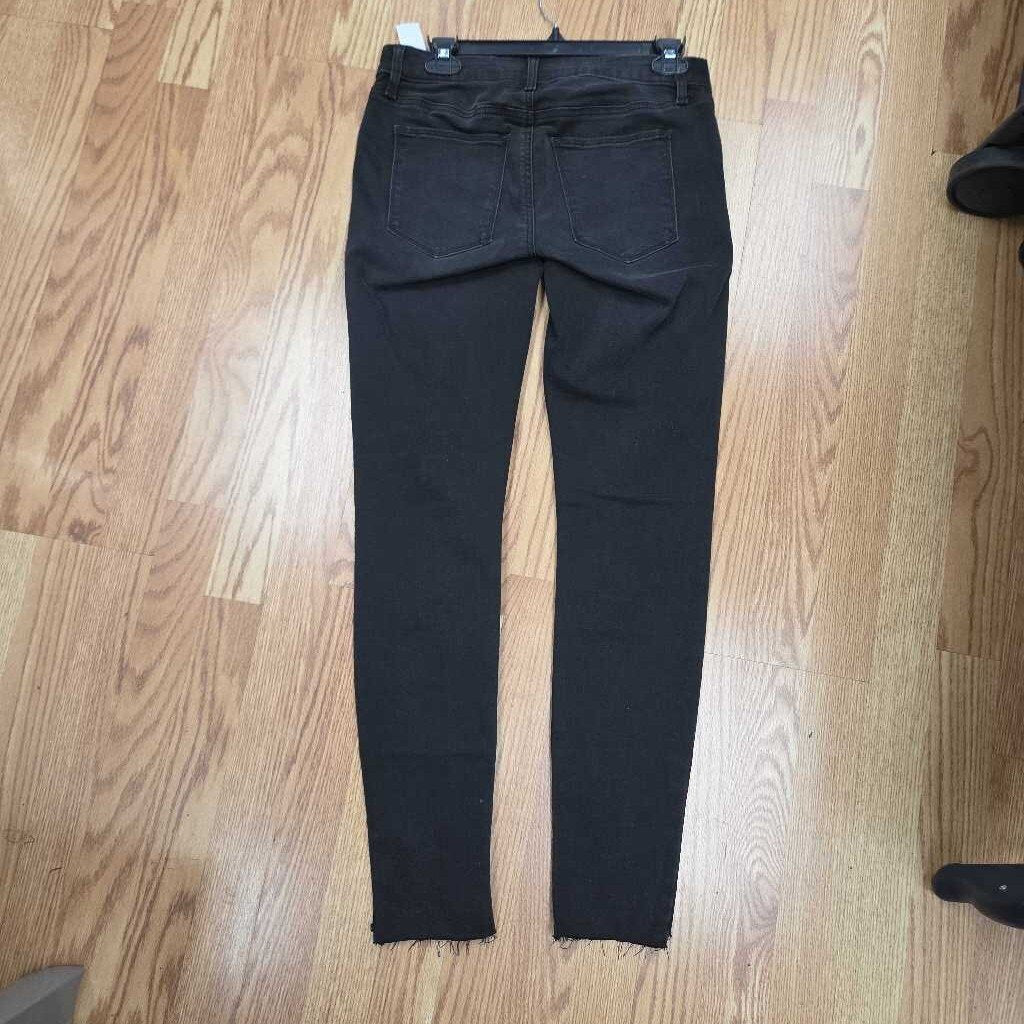 New GAP Maternity JEANS