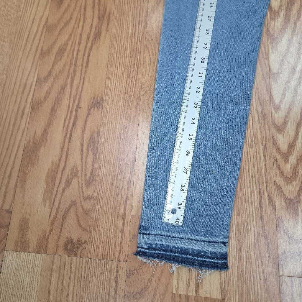 New GAP Maternity JEANS