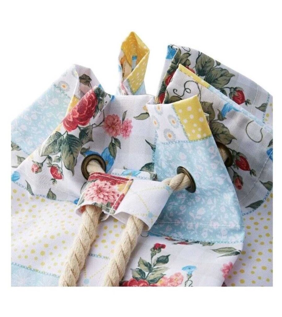 PIONEER WOMAN LAUNDRY BAG