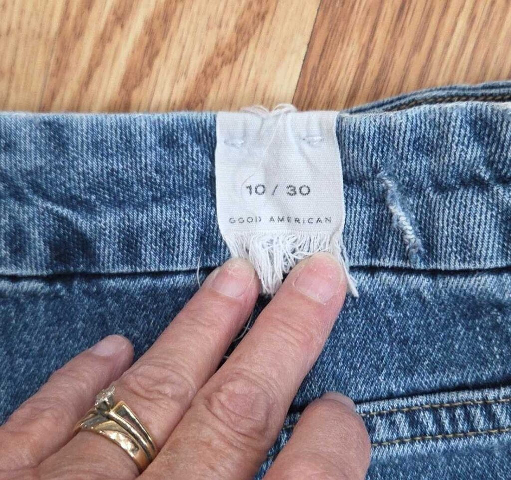 GOOD AMERICAN JEANS