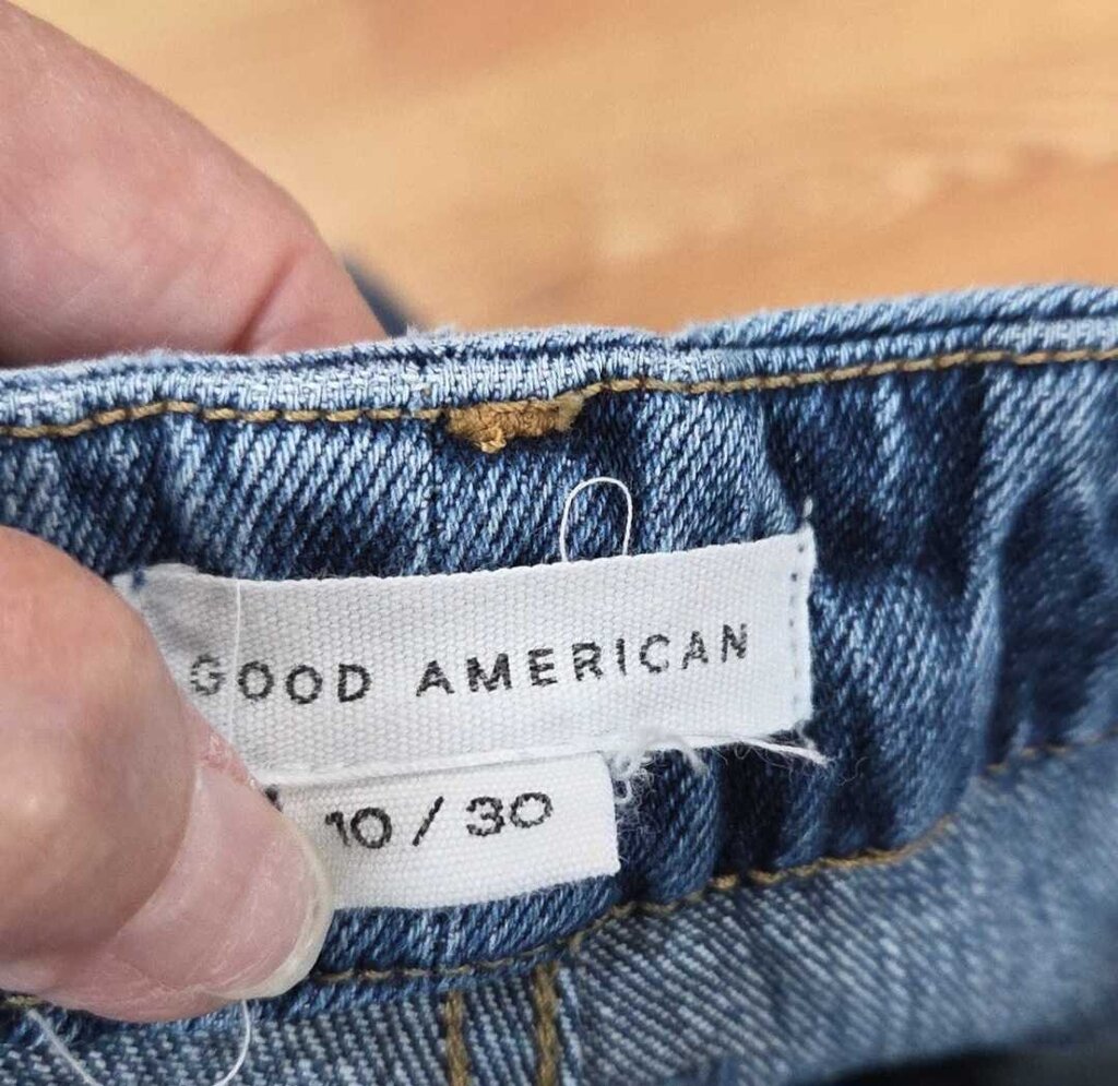GOOD AMERICAN JEANS