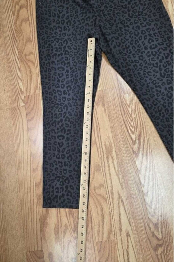 NEW GAP Maternity JEANS