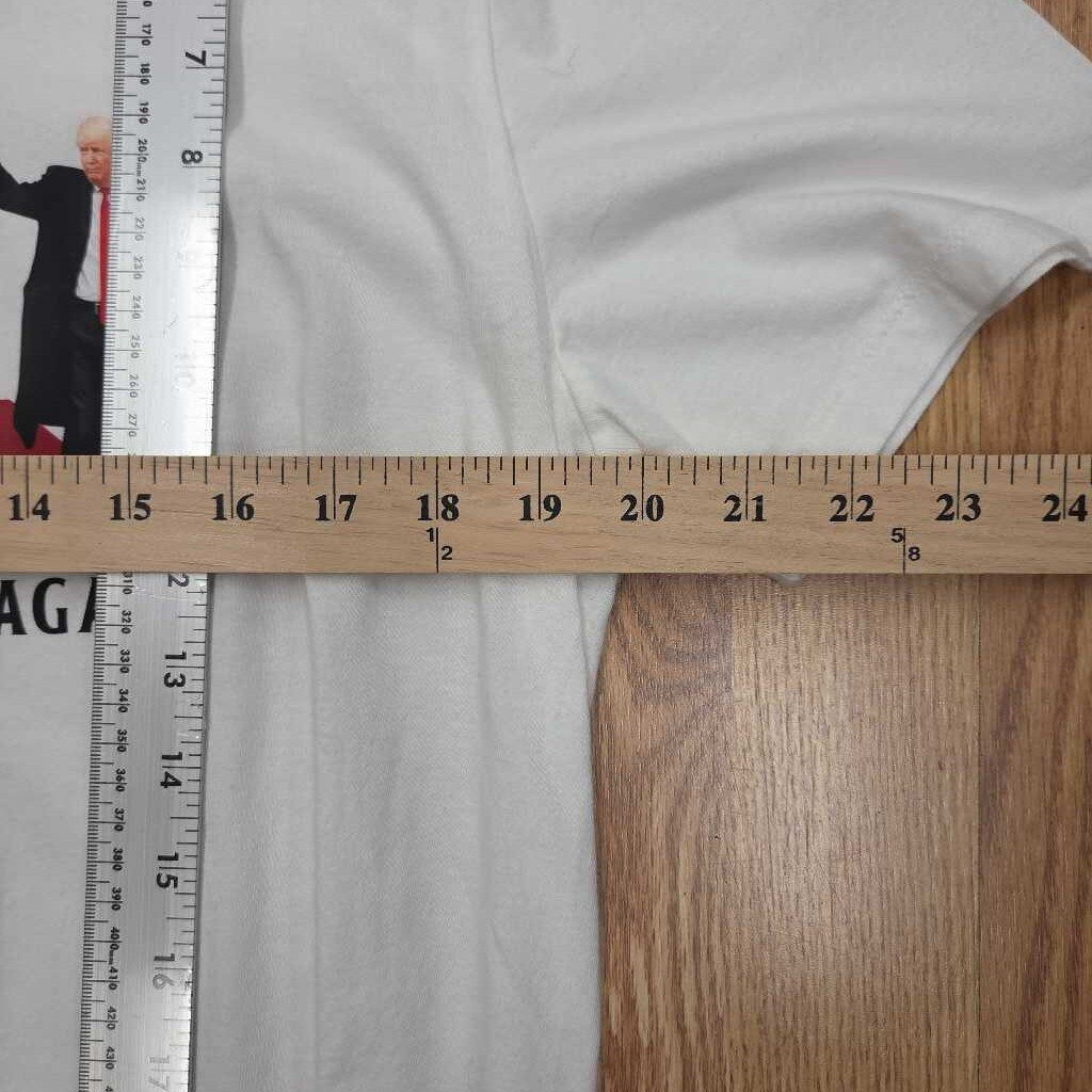NEW GAP TRUMP RETURN SHIR