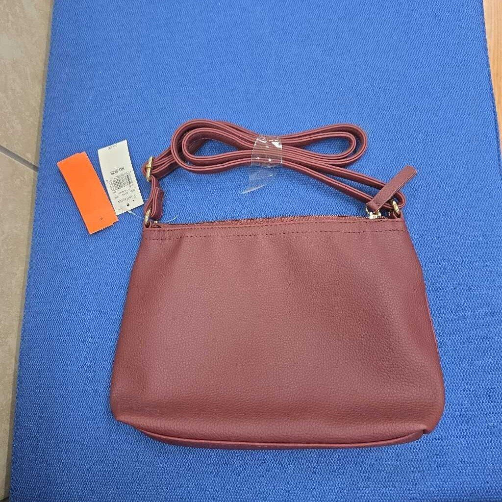 NEW VAN HEUSEN PURSE