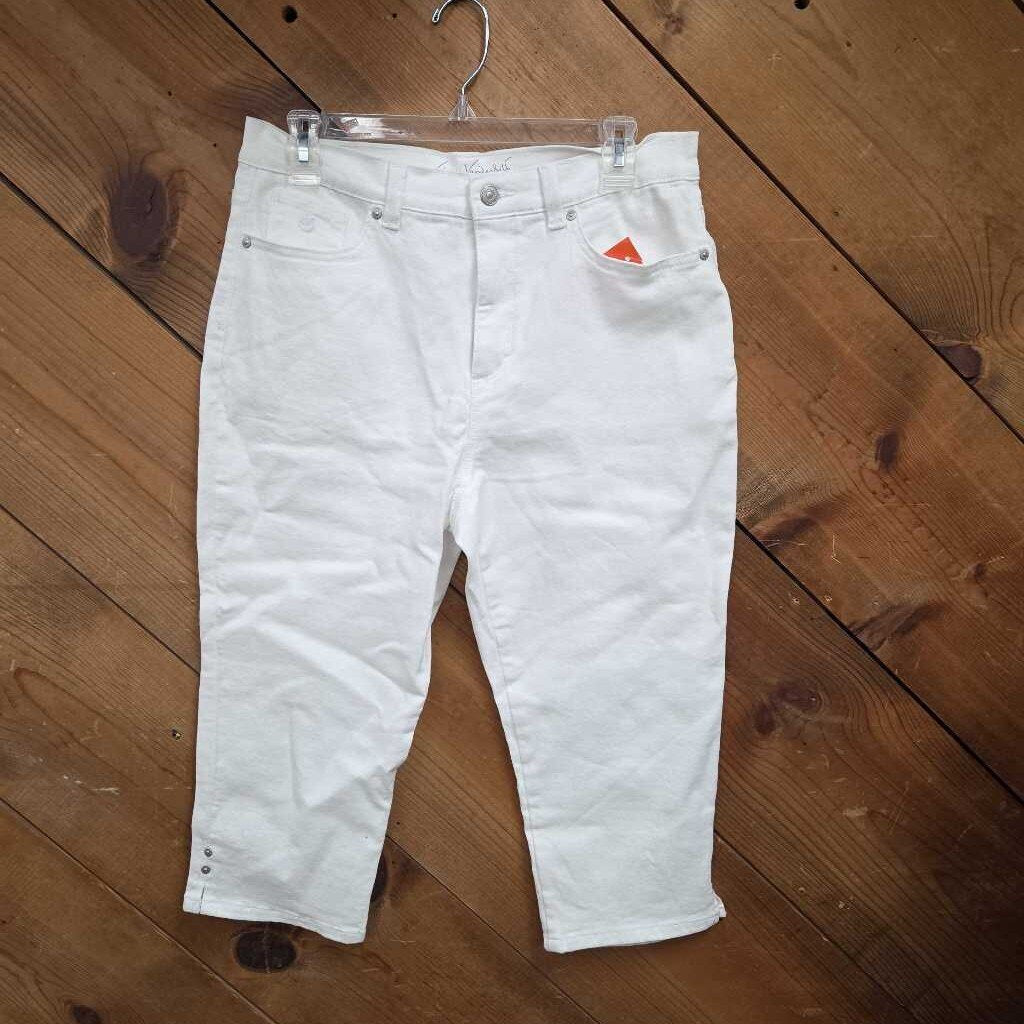 GLORIA VANDERBILT CAPRI