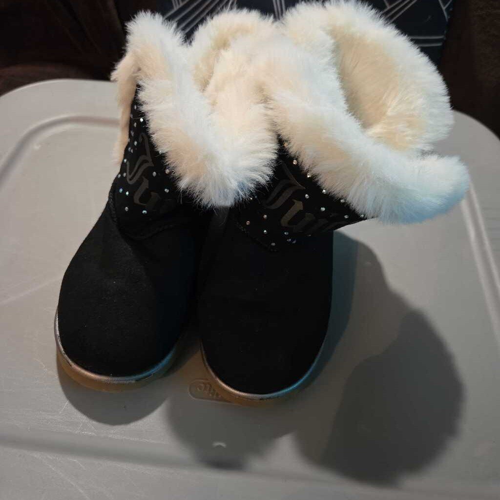 Juicy Couture Boots