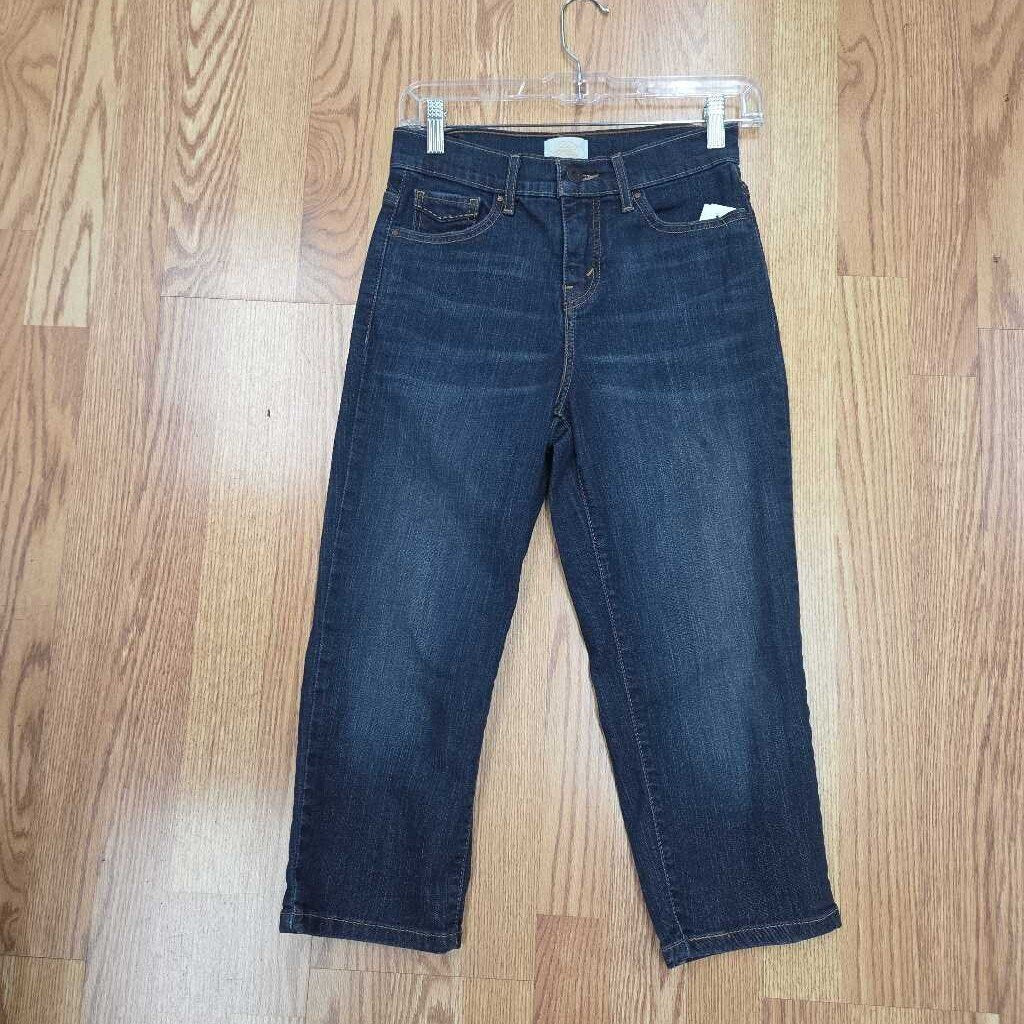 Levi capri