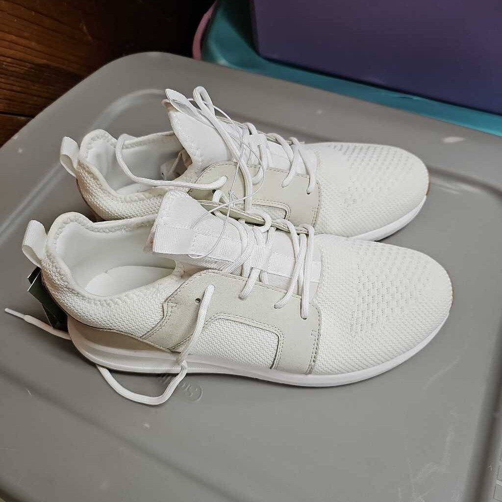 New GoodFellow Shoes